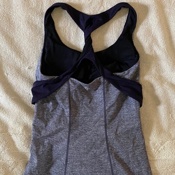 Lululemon Spin Me Twist Back Tank - Picture 2 of 5